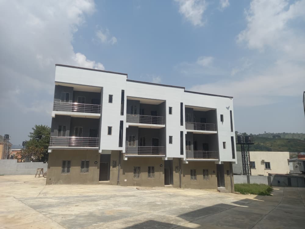 Serenity Park Estate, Lifecamp